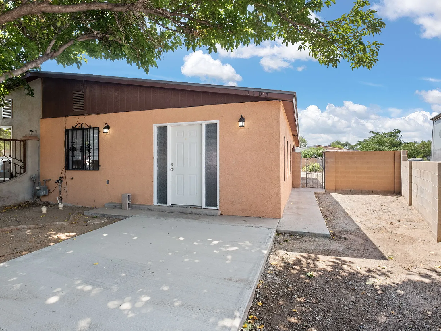 1105 Calle Mesquite - 0 — Photo 1