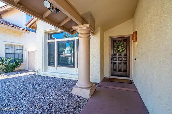 9145 E Jenan Dr — Photo 3