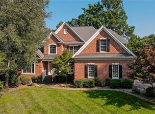 1985 Michelle Dr, Clemmons, NC 27012