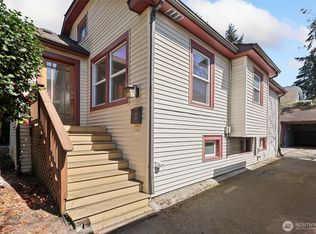 5718 25th Avenue NE, Seattle, WA 98105