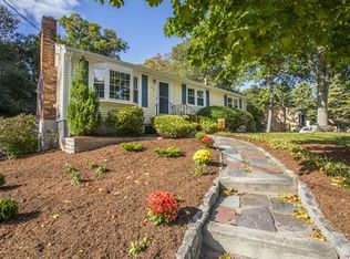 45 Alexander Dr, Bridgewater, MA 02324