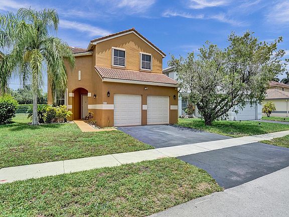 2nd image of 1851 NW 184th Terrace