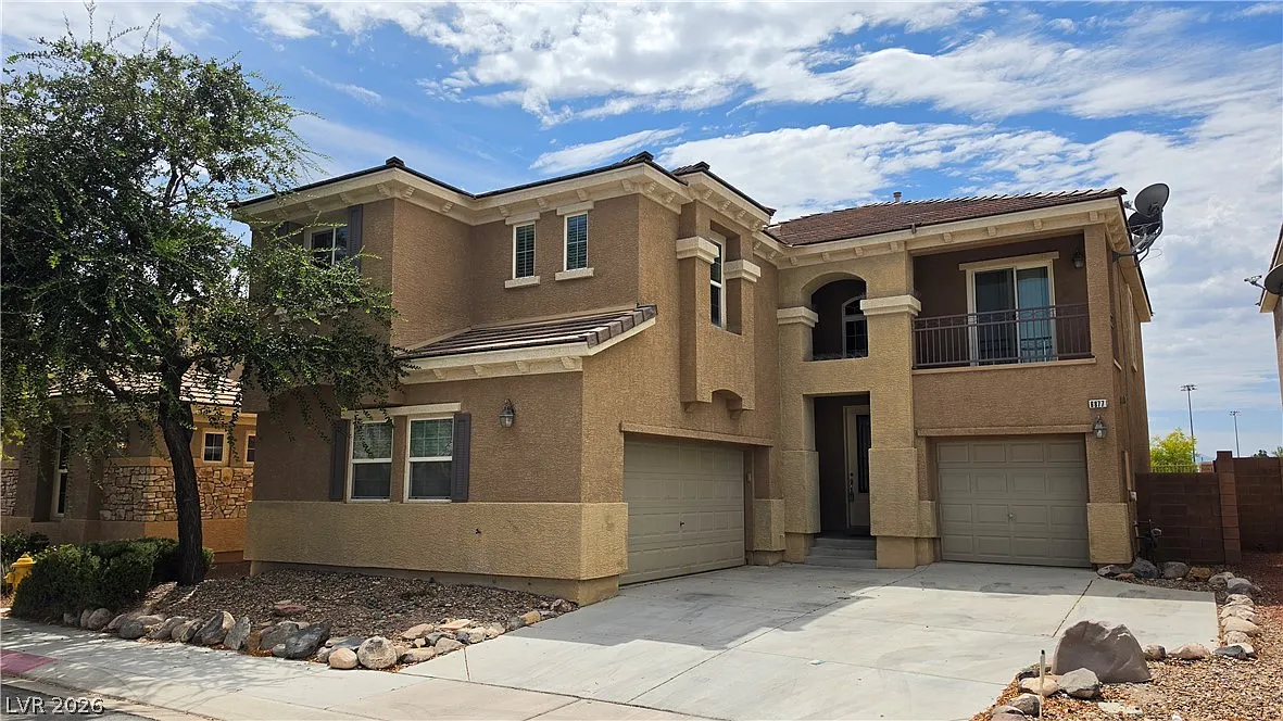 4 bed, 2.5 bath, 2799 sqft, $2,527 — Photo 1