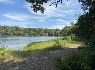 111 Standish Ave, Wareham, MA 02571