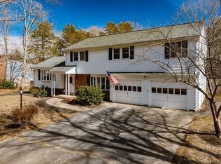 40 Oak Hill Dr, Sharon, MA 02067