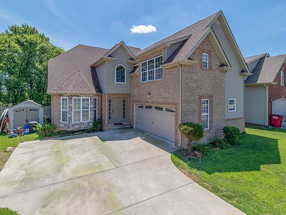 2nd image of 1390 Bruceton Dr