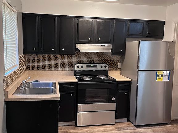 2nd image of 1517 Rausch Ave