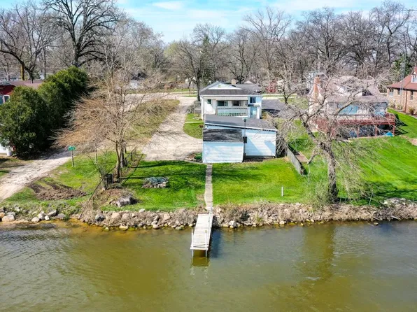 2225 Lakeshore DRIVE, Kansasville, WI 53139