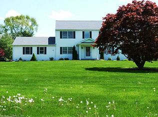 36 Old Farms Rd, Watertown, CT 06795