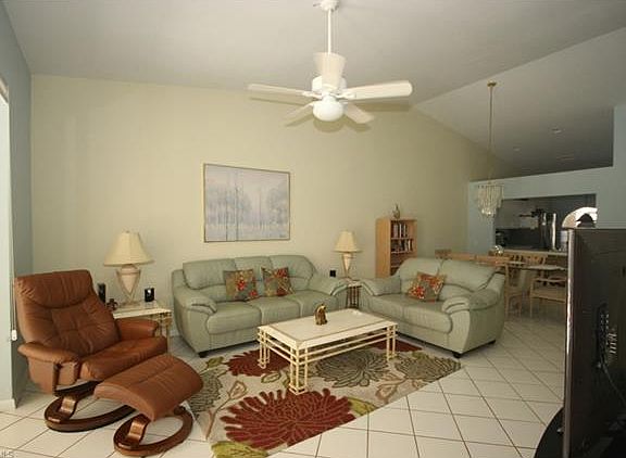 3rd image of 8003 Palomino Dr #1