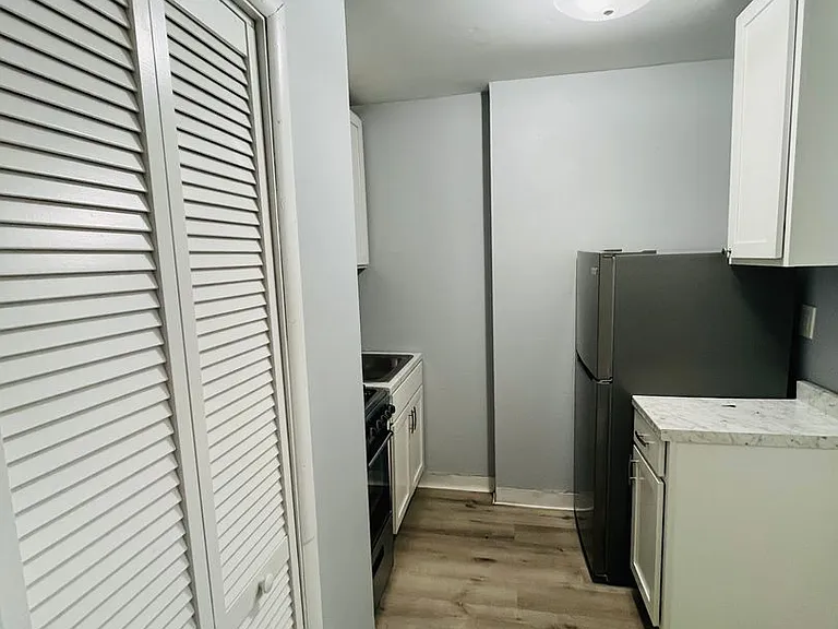 251 State LLC — Photo 12