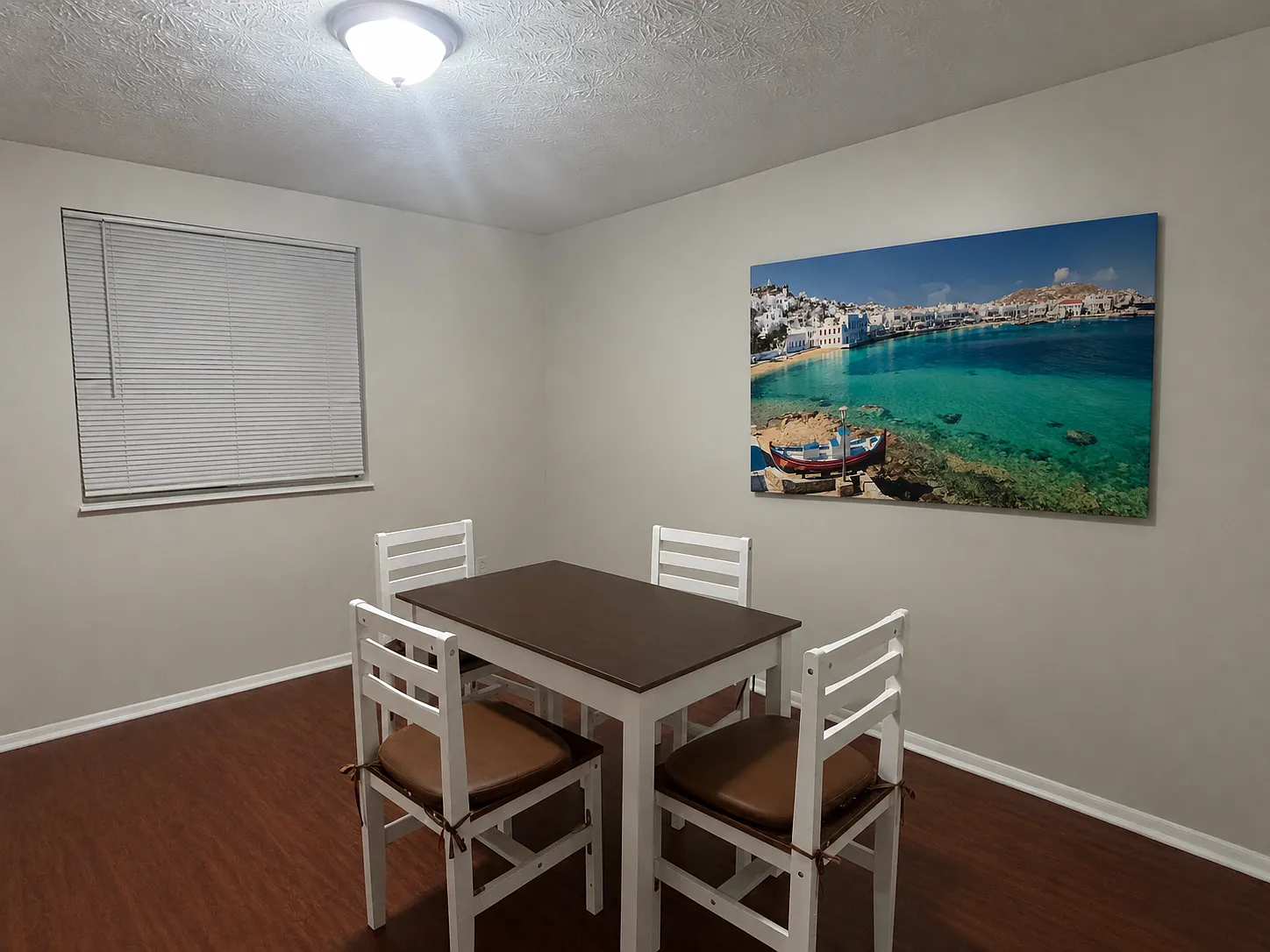 3 bed, 2.5 bath, 1840 sqft, $2,050 — Photo 4