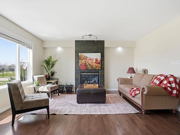 4th image of 10 Rockwell Close