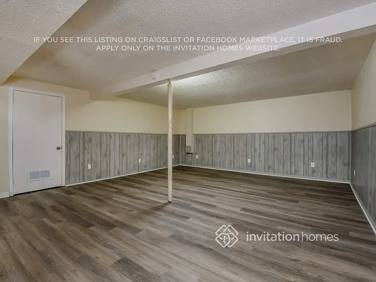 4633 Dearborn St — Photo 15