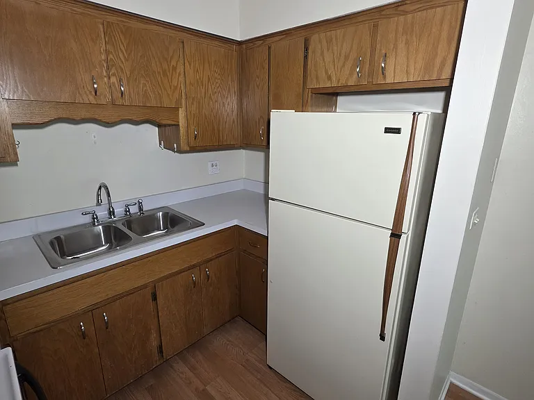 336 Lathrop Ave #405 — Photo 14