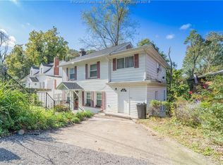 903 Laurel Rd, Charleston, WV 25314