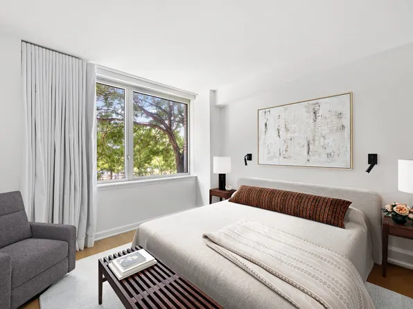 20 River Terrace image 9 of 26