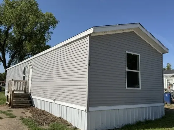 1661 W Republic Ave #58, Salina, KS 67401