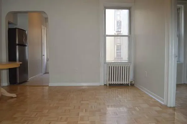 Rented by Dream Space Realty | media 35