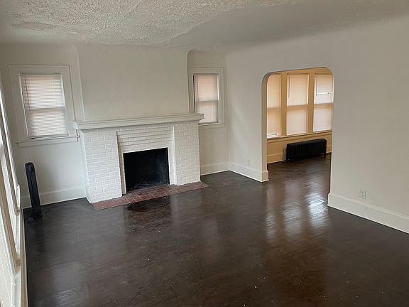 2nd image of 4336 Cortland St Floor 2