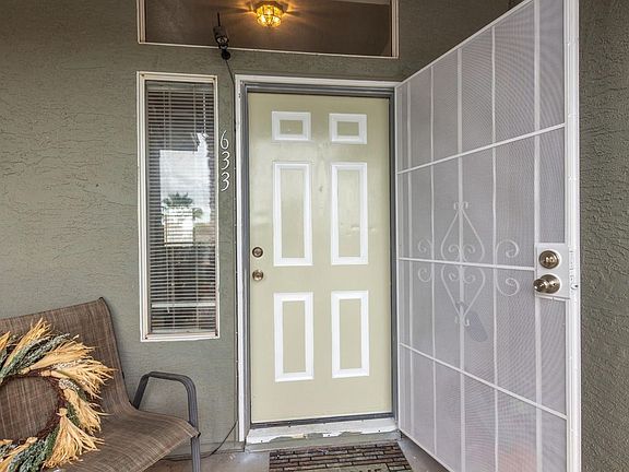 4th image of 633 N 99th Pl