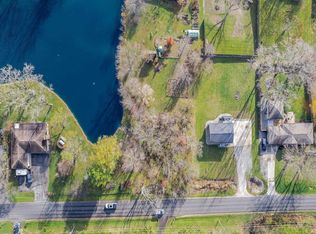 2412 E Gump Rd, Fort Wayne, IN 46845