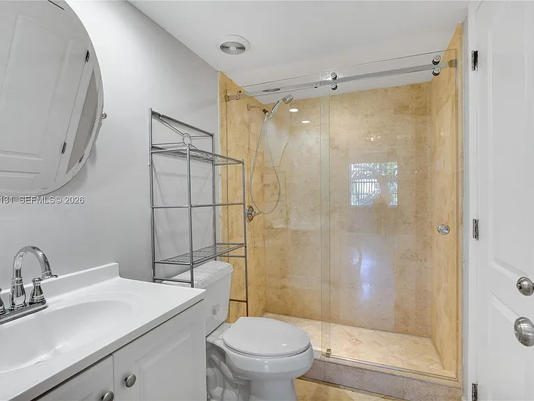 13120 SW 92nd Ave #B-409 — Photo 5