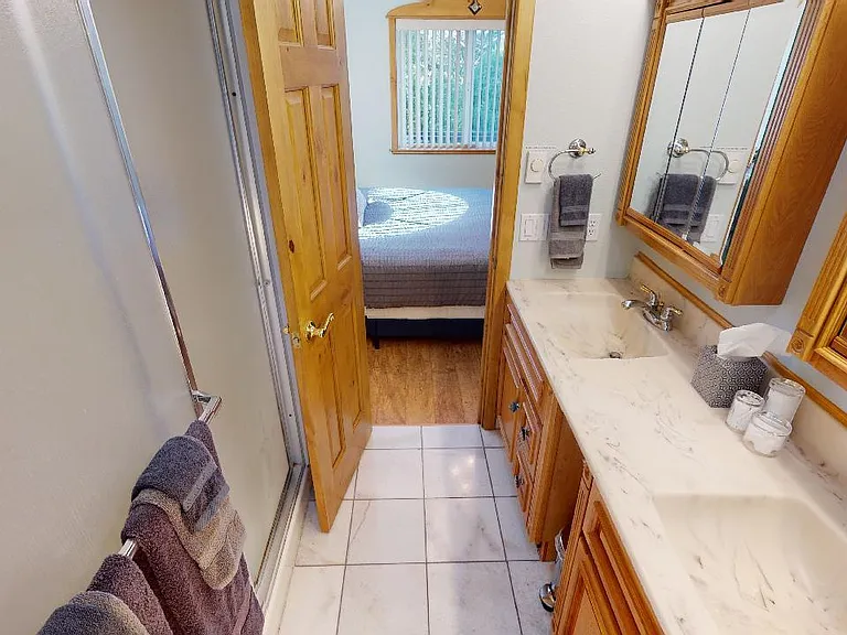 94451 Jerrys Flat Rd — Photo 36