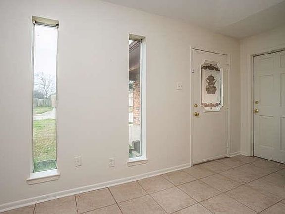 2nd image of 9210 Lombard St