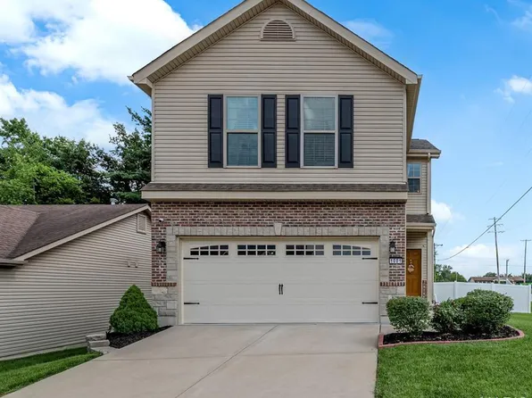 1001 Windsor Crest Ct, Saint Peters, MO 63376