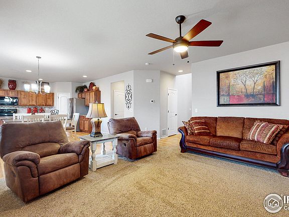 4th image of 2106 Reliance Dr