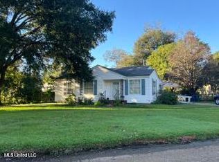 26 Maplewood Ln, Natchez, MS 39120