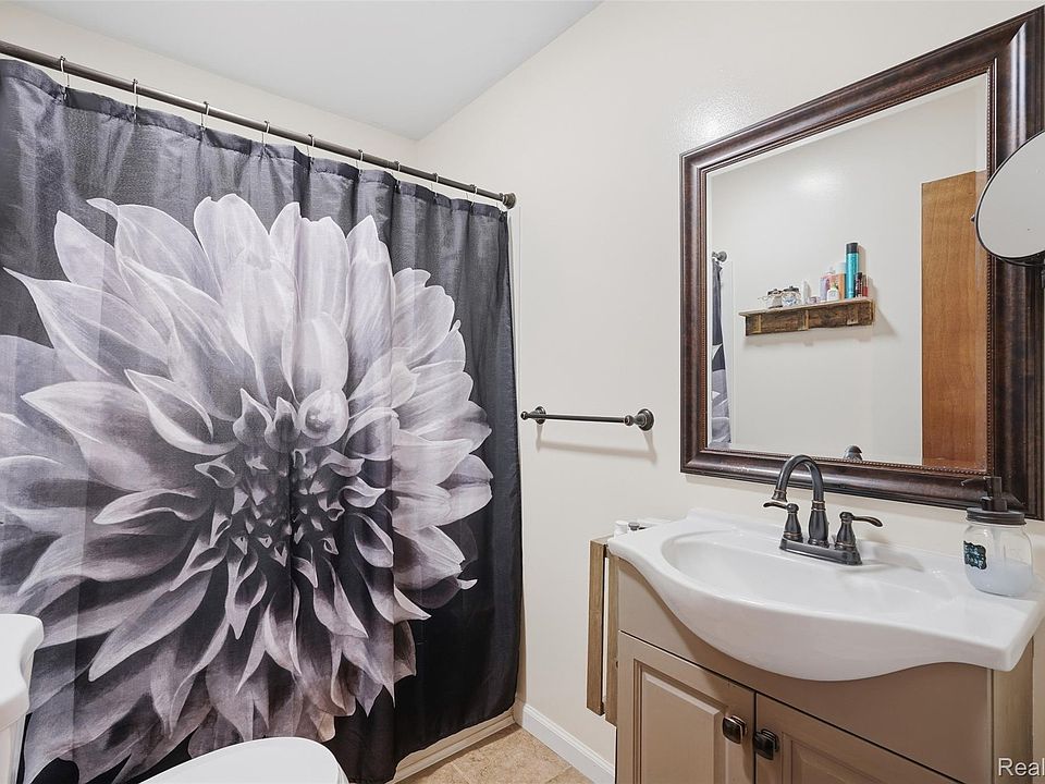 109 Webb St, photo 13