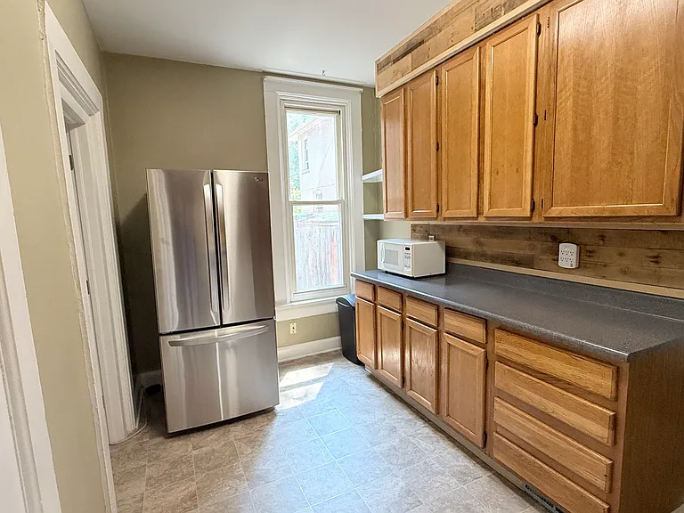 1112 N Washington St #1 — Photo 7