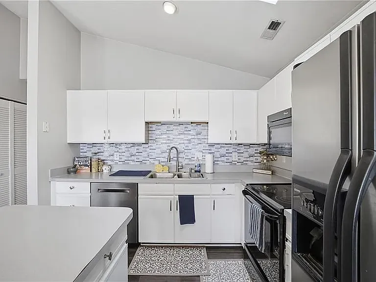 246 Dockside Dr — Photo 22