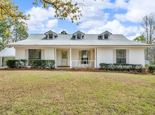 40 Breland Rd, Sumrall, MS 39482