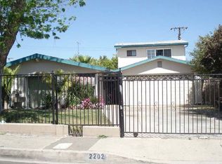 2202 Larchmont St, Pomona, CA 91767