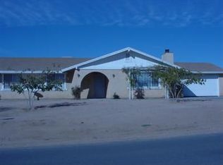 16912 Ocotilla Rd, Apple Valley, CA 92307