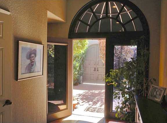 4th image of 293 Puesta Del Sol Ln