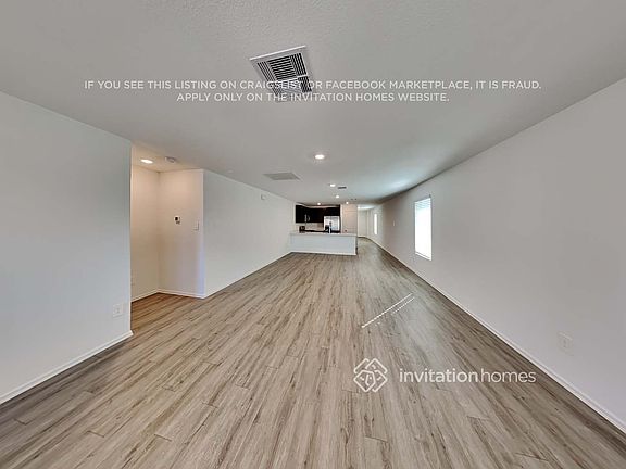 4th image of 24014 Laurel Farms Dr