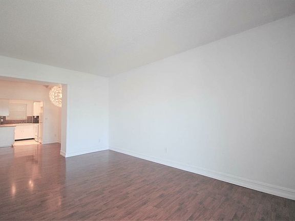 5th image of 1289 Marseille Dr #44