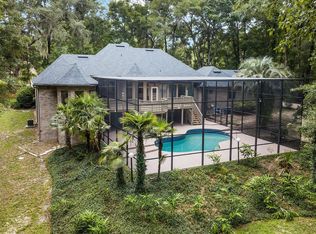 2121 NW 77th St, Gainesville, FL 32605
