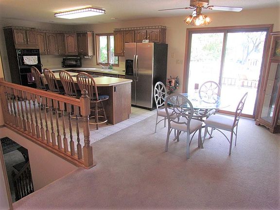 4th image of 1717 Continental Dr