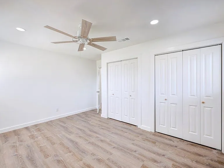 801 Salem Ln — Photo 11