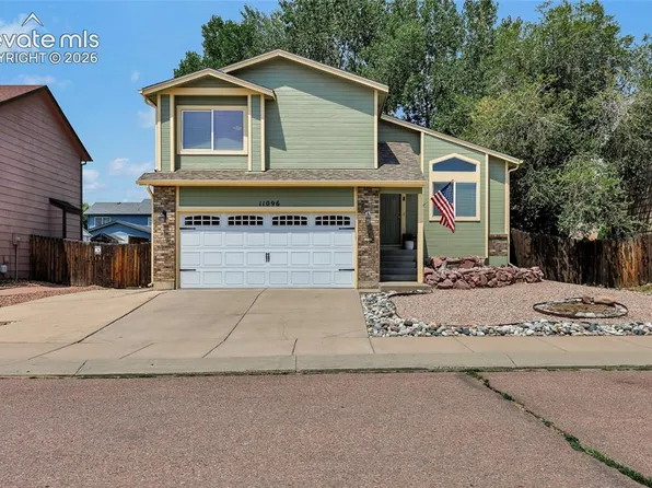 11096 Berry Farm Rd, Fountain, CO 80817