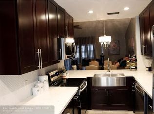 9607 NW 16th Ct #9607, Hollywood, FL 33024