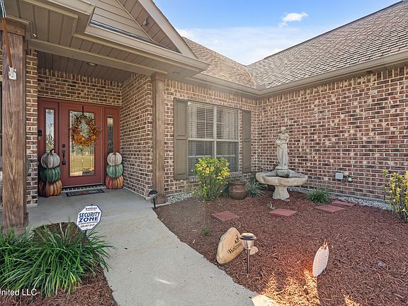 5th image of 7 Scenic View Dr