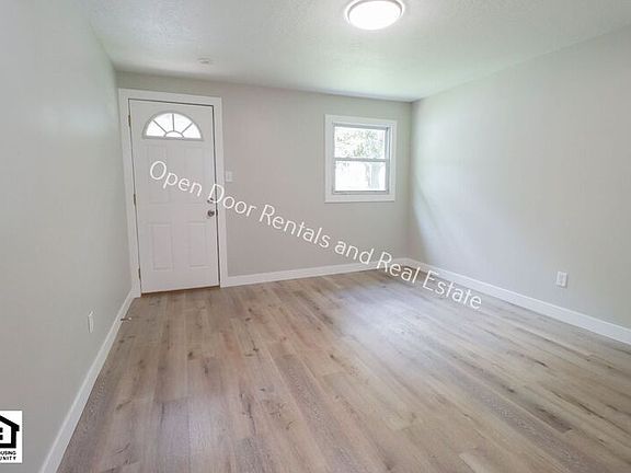 5th image of 711 Lake Ave