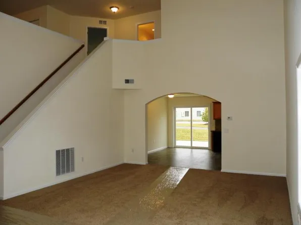 1342 Fieldstone Dr, Mount Joy, PA 17552
