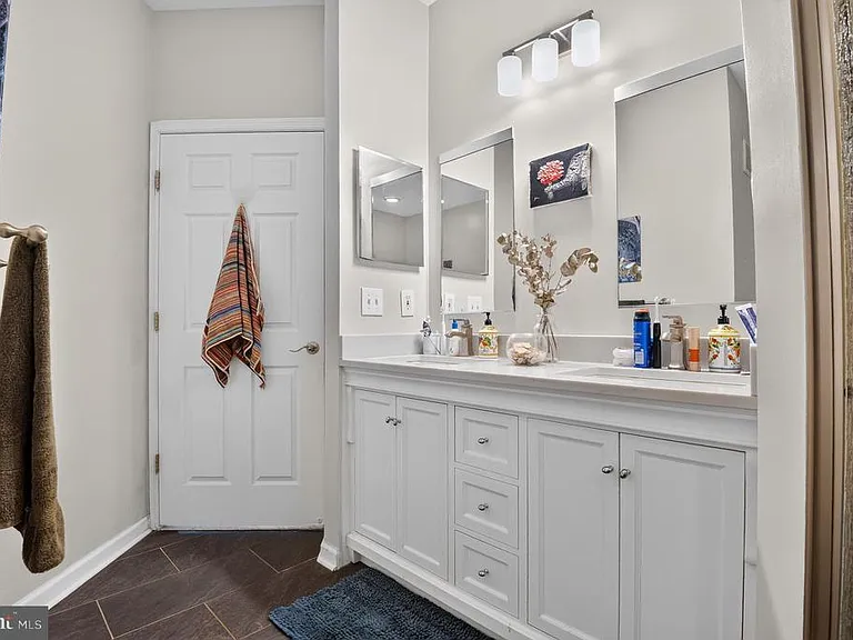 2921 Deer Hollow Way #113 — Photo 20